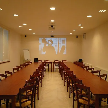 Hotel Ubytovaci Komplex Leo 3*